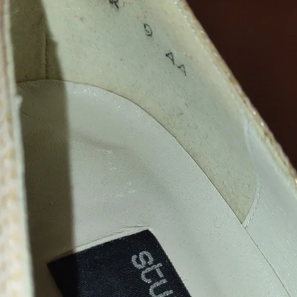 Vintage Stuart Weitzman Cream Colored Stiletto Heels - Picture 8 of 10